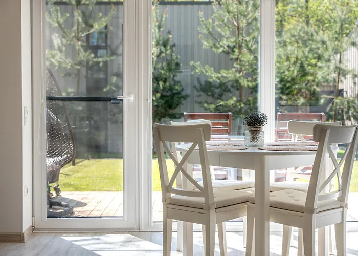 Apartment 2br I Calm Area I Near Seaside & Pool I Parking I Cohost