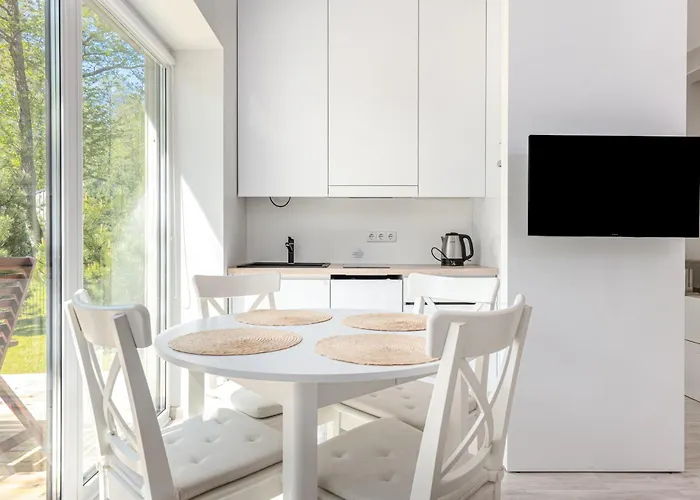 Apartment 2br I Calm Area I Near Seaside & Pool I Parking I Cohost *