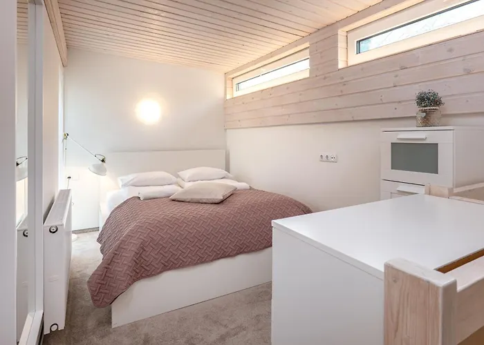 Apartment 2br I Calm Area I Near Seaside & Pool I Parking I Cohost Palanga